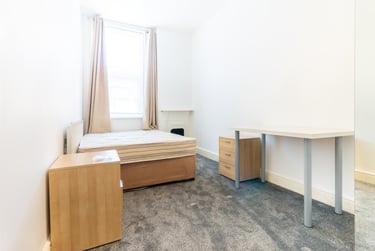 3 bed flat, Myrtle Grove, Jesmond, Newcastle, NE23HT - Image 4